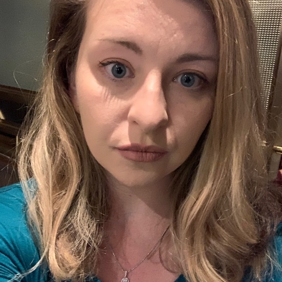 Meet your Posher, Kaileen - Picture 1 of 1